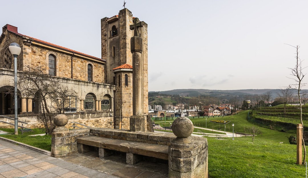 Apertura de puertas en Galdakao